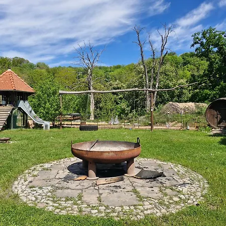 Urlaub Auf Dem Rittergut Friedeburg - Mit Direkter Naehe Zur Saale Gerbstedt