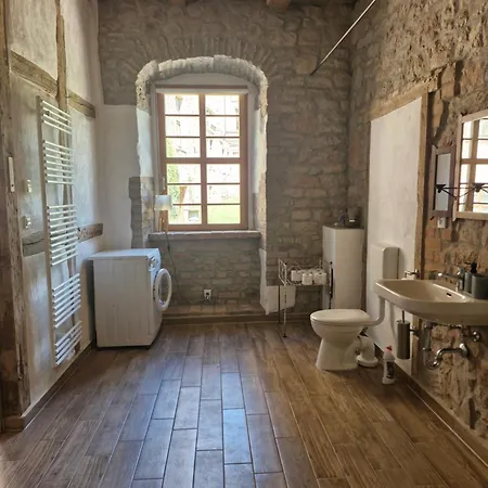 Urlaub Auf Dem Rittergut Friedeburg - Mit Direkter Naehe Zur Saale