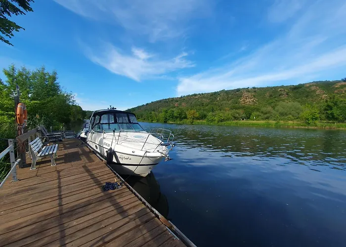 Urlaub Auf Dem Rittergut Friedeburg - Mit Direkter Naehe Zur Saale *